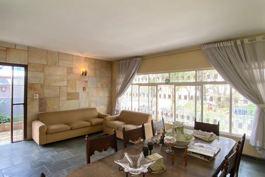 Sala de casa para alugar com 3 quartos, 205m² em Vila Campesina, Osasco