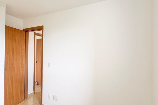 Quarto 2 de apartamento para alugar com 2 quartos, 42m² em Jardim Iris, São Paulo