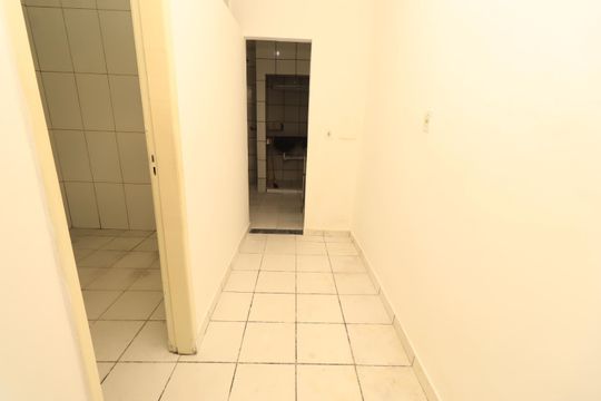 Corredor de apartamento para alugar com 2 quartos, 50m² em Canela, Salvador