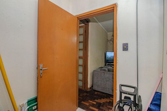Escritório de apartamento à venda com 4 quartos, 100m² em Petrópolis, Porto Alegre