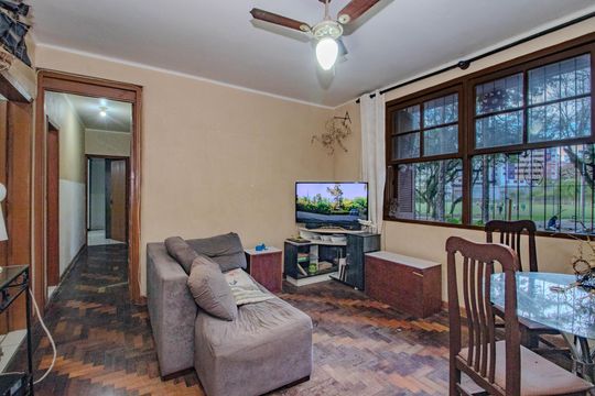 Apartamento à venda com 3 quartos, 100m² em Petrópolis, Porto Alegre