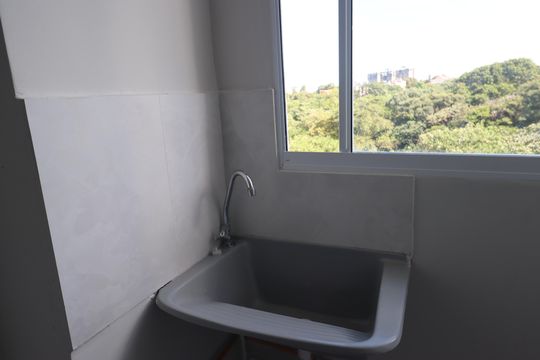 Área de Serviço de apartamento para alugar com 2 quartos, 32m² em Nova Brasília, Salvador