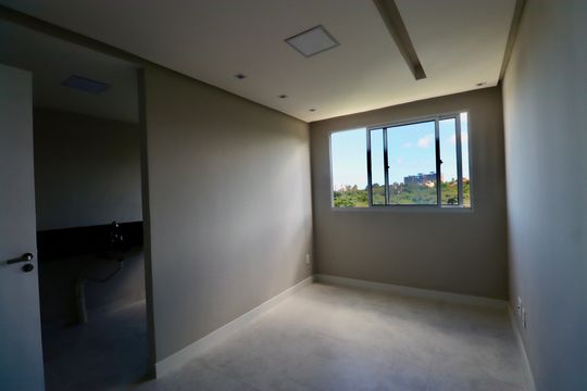 Sala de apartamento para alugar com 2 quartos, 32m² em Nova Brasília, Salvador