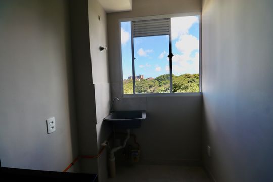 Área de Serviço de apartamento para alugar com 2 quartos, 32m² em Nova Brasília, Salvador