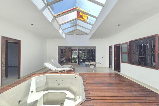 Área externa de casa de condomínio à venda com 4 quartos, 599m² em Nacional, Belo Horizonte