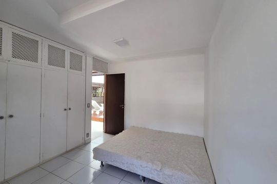 Quarto de casa de condomínio à venda com 4 quartos, 599m² em Nacional, Belo Horizonte