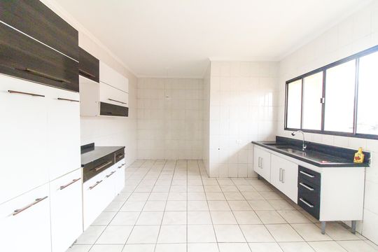 Cozinha de casa para alugar com 2 quartos, 100m² em Jardim Lageado, Ferraz de Vasconcelos