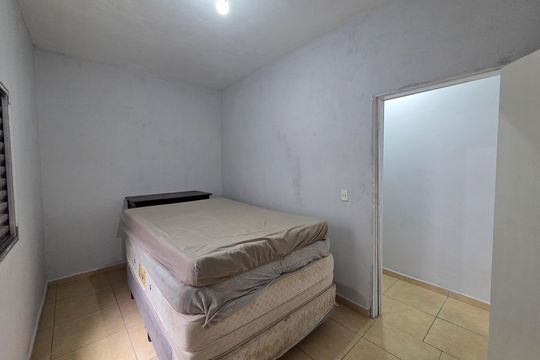 Casa de Condomínio para alugar com 3 quartos, 200m² em Princesa, Praia Grande