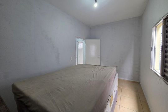 Casa de Condomínio para alugar com 3 quartos, 200m² em Princesa, Praia Grande