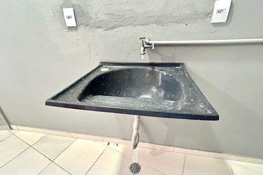 Área de Serviço de casa para alugar com 2 quartos, 100m² em Jardim Guilhermino, Guarulhos