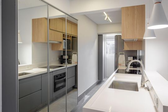 Cozinha de apartamento à venda com 1 quarto, 54m² em Vila Olímpia, São Paulo