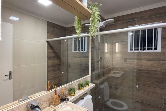 Casa à venda com 3 quartos, 180m² em Vila Bertioga, São Paulo