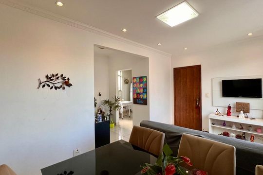 Apartamento à venda com 4 quartos, 140m² em Jardim America, Belo Horizonte
