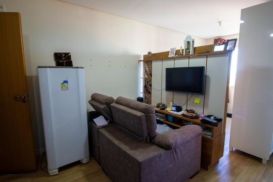 Sala de apartamento à venda com 1 quarto, 43m² em Centro Urbano, Brasília