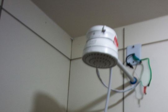 Banheiro de apartamento à venda com 1 quarto, 43m² em Centro Urbano, Brasília