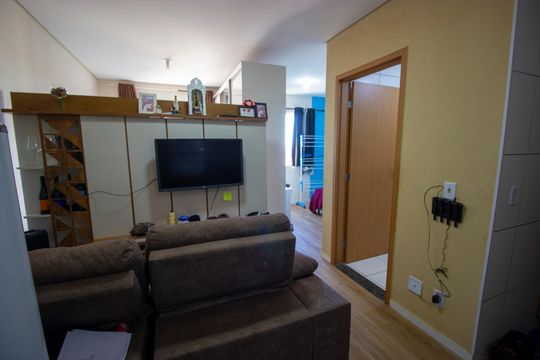 Sala de apartamento à venda com 1 quarto, 43m² em Centro Urbano, Brasília