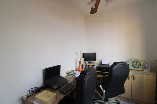 Quarto de casa de condomínio à venda com 3 quartos, 130m² em Taquara, Rio de Janeiro