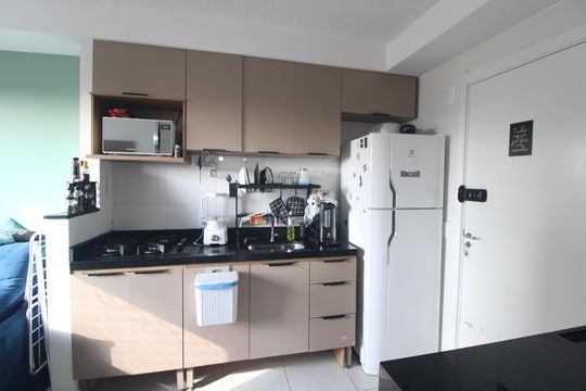 Cozinha de apartamento para alugar com 2 quartos, 32m² em Socorro, São Paulo