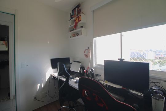 Quarto 2 de apartamento para alugar com 2 quartos, 32m² em Socorro, São Paulo