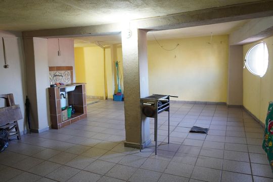 Casa à venda com 4 quartos, 180m² em Cidade Líder, São Paulo