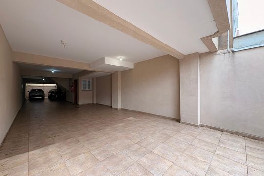 Garagem de apartamento para alugar com 2 quartos, 50m² em Jardim Paraiso, Santo André