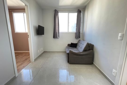 Sala de apartamento para alugar com 2 quartos, 32m² em Vila Gomes, São Paulo
