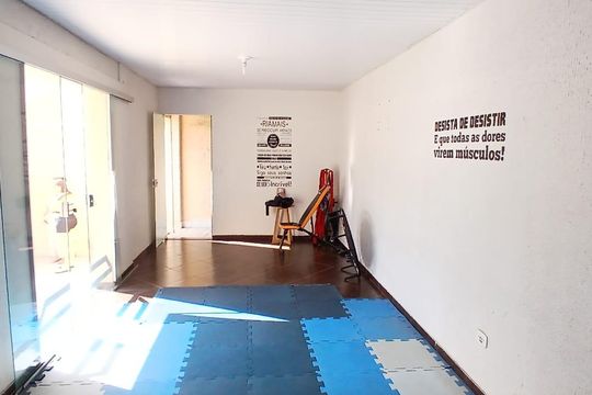 Área externa de casa à venda com 3 quartos, 252m² em Vila Madalena, São Paulo