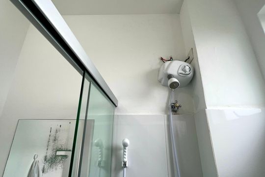 Banheiro da Suíte de apartamento para alugar com 1 quarto, 48m² em Sumarezinho, São Paulo