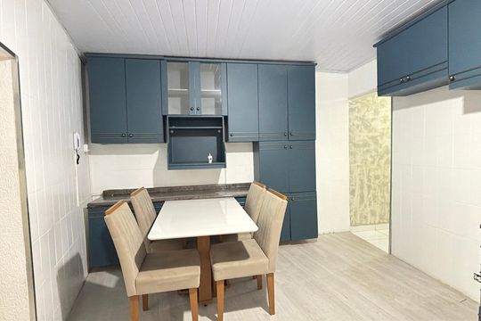 Cozinha de casa para alugar com 3 quartos, 75m² em Vila Invernada, São Paulo