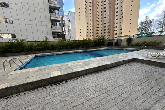 Área comum - Piscina de apartamento para alugar com 3 quartos, 128m² em Alphaville, Barueri