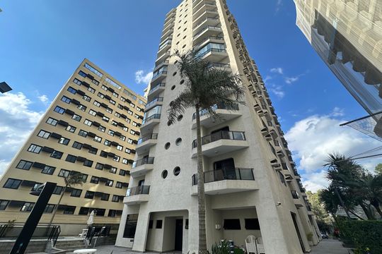 Fachada de apartamento para alugar com 3 quartos, 128m² em Alphaville, Barueri