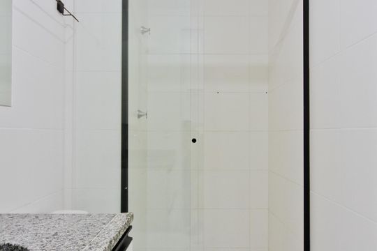 Banheiro de apartamento à venda com 2 quartos, 35m² em Tucuruvi, São Paulo