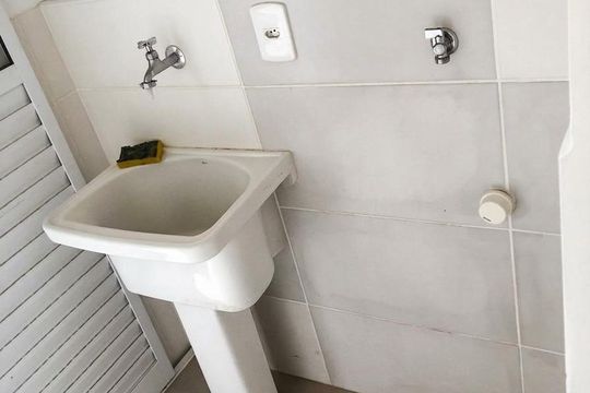 Área de serviço de apartamento à venda com 3 quartos, 62m² em Jardim Residencial Dona Lucilla, Indaiatuba