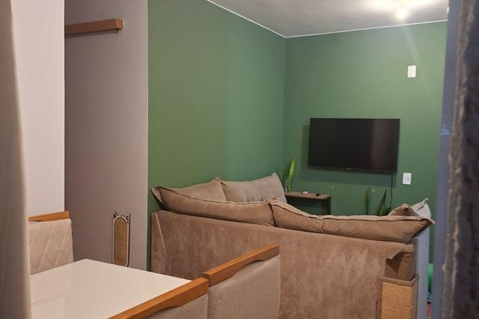 Sala de casa de condomínio para alugar com 2 quartos, 46m² em Parque Sarapuí, Duque de Caxias