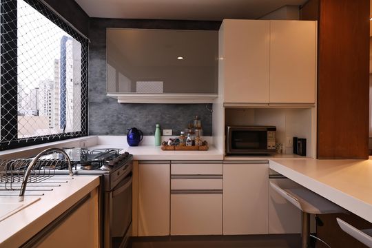 Cozinha de apartamento à venda com 2 quartos, 90m² em Jardim Bela Vista, Santo André