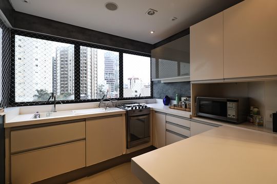Cozinha de apartamento à venda com 2 quartos, 90m² em Jardim Bela Vista, Santo André