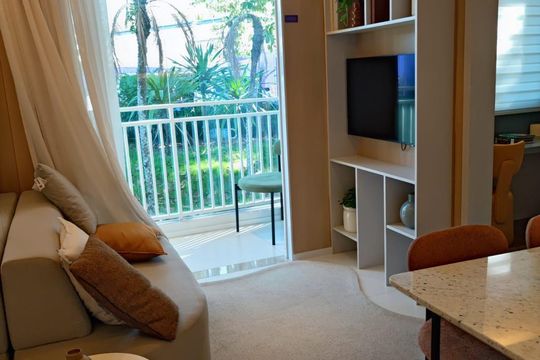Sala de apartamento à venda com 1 quarto, 38m² em Parque São Jorge, São Paulo