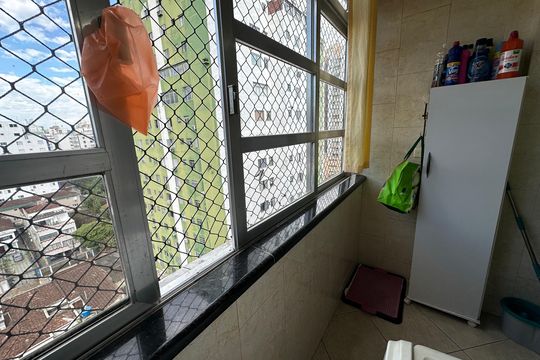 Área de Serviço de apartamento para alugar com 1 quarto, 50m² em Centro, São Vicente
