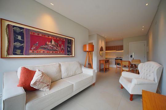 Sala de apartamento para alugar com 2 quartos, 68m² em Saco Grande, Florianópolis