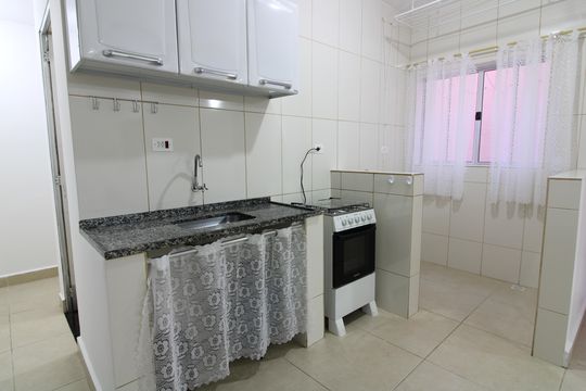 Casa para alugar com 1 quarto, 48m² em Vila Silvia, São Paulo