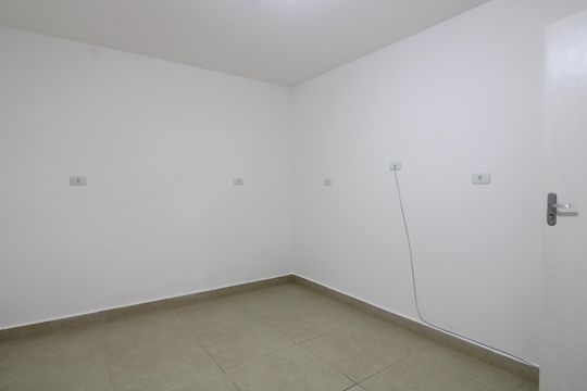 Casa para alugar com 1 quarto, 48m² em Vila Silvia, São Paulo