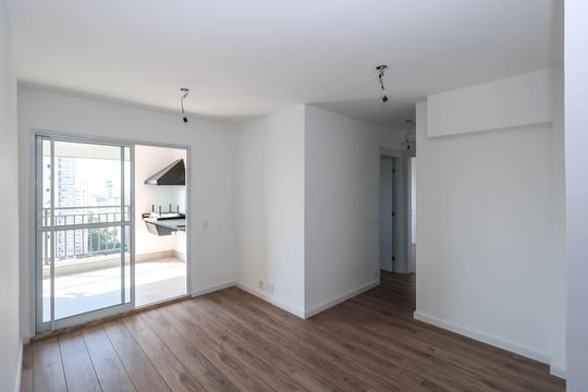 Apartamento à venda com 2 quartos, 69m² em Vila Dom Pedro I, São Paulo