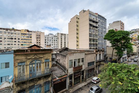 Vista de apartamento à venda com 2 quartos, 51m² em Catete, Rio de Janeiro