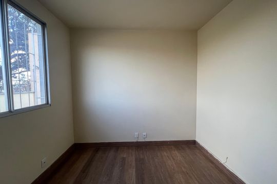 Quarto 2 de apartamento à venda com 2 quartos, 55m² em Itatiaia, Belo Horizonte