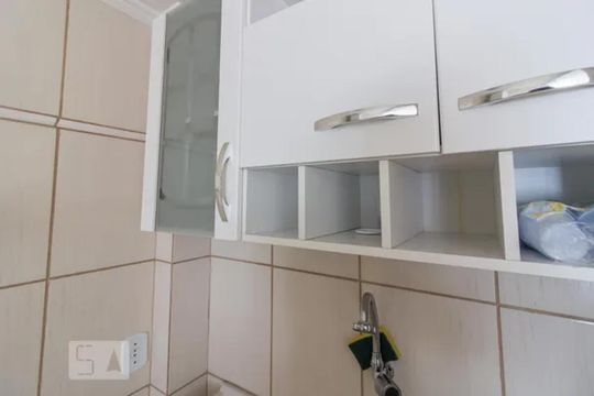 Banheiro de apartamento à venda com 1 quarto, 28m² em Bela Vista, São Paulo