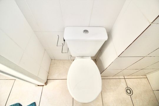Banheiro de apartamento para alugar com 2 quartos, 62m² em Jardim Fanganiello, Ferraz de Vasconcelos
