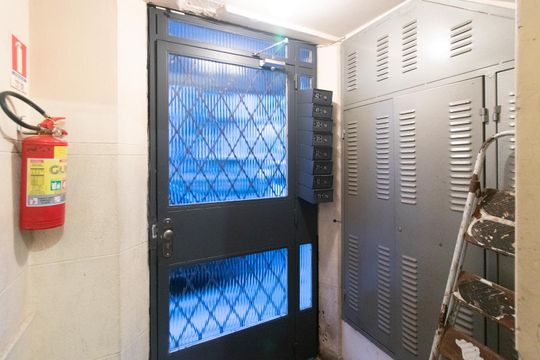 Entrada de apartamento à venda com 2 quartos, 50m² em Cidade Baixa, Porto Alegre