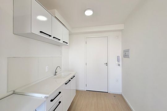 Cozinha de kitnet/studio para alugar com 1 quarto, 17m² em Freguesia do Ó, São Paulo