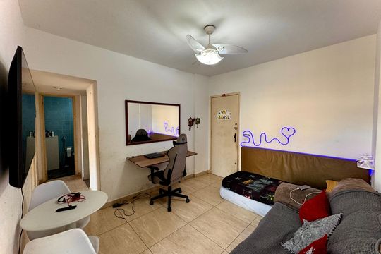 Sala de apartamento para alugar com 2 quartos, 45m² em Centro, Rio de Janeiro