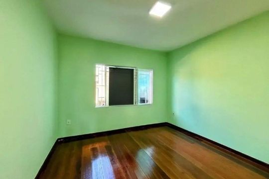 Quarto de casa para alugar com 2 quartos, 70m² em Sarandi, Porto Alegre